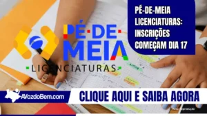 Estudante de licenciatura focado em seu tablet em sala de aula, com luz suave.