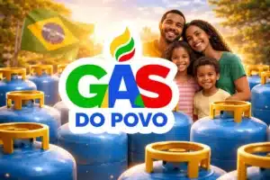 Mulher recebe botijão de gás gratuito em ponto de revenda