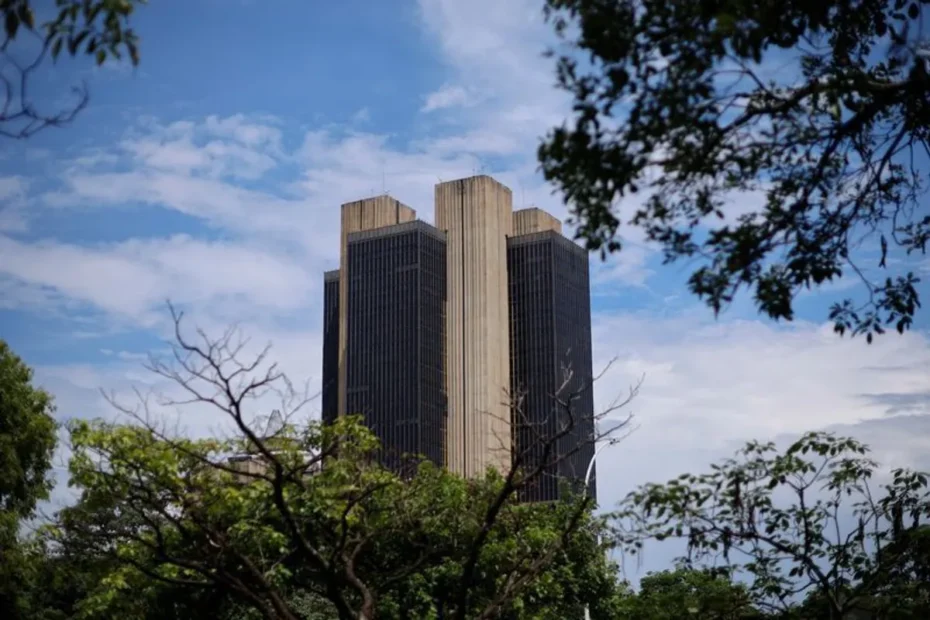 Economista-chefe do Inter analisa cenário de juros