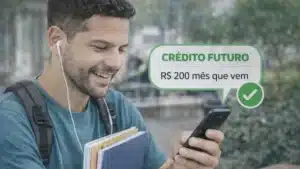 Estudantes do ensino médio em um pátio escolar