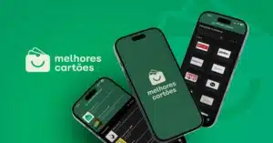 Composição de cartões de crédito, passagens com milhas e cupons de desconto em fundo branco.