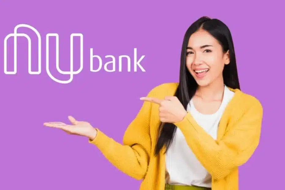 Cliente do Nubank visualiza alerta de monitoramento de CPF no aplicativo