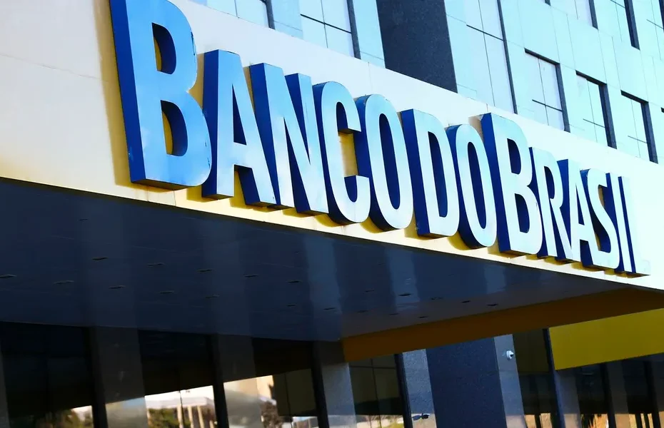 Candidato usando o aplicativo do Banco do Brasil para abrir conta eleitoral digital para as eleições de 2026