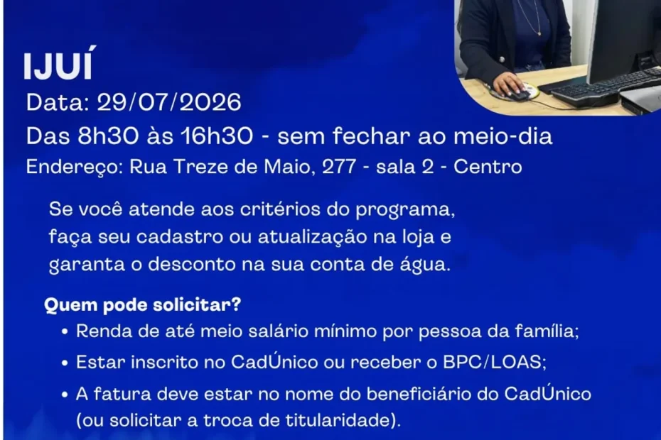 Mãos usando um dispositivo digital, com ícones de privacidade e segurança de dados sobrepostos
