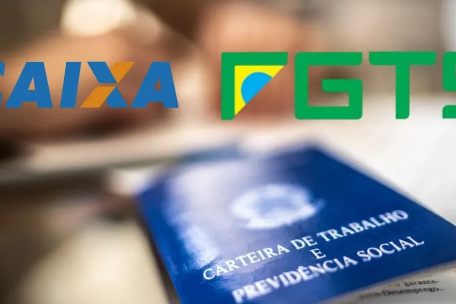 Pessoa consultando o saldo do FGTS no aplicativo pelo celular, demonstrando a facilidade de acesso à informação.