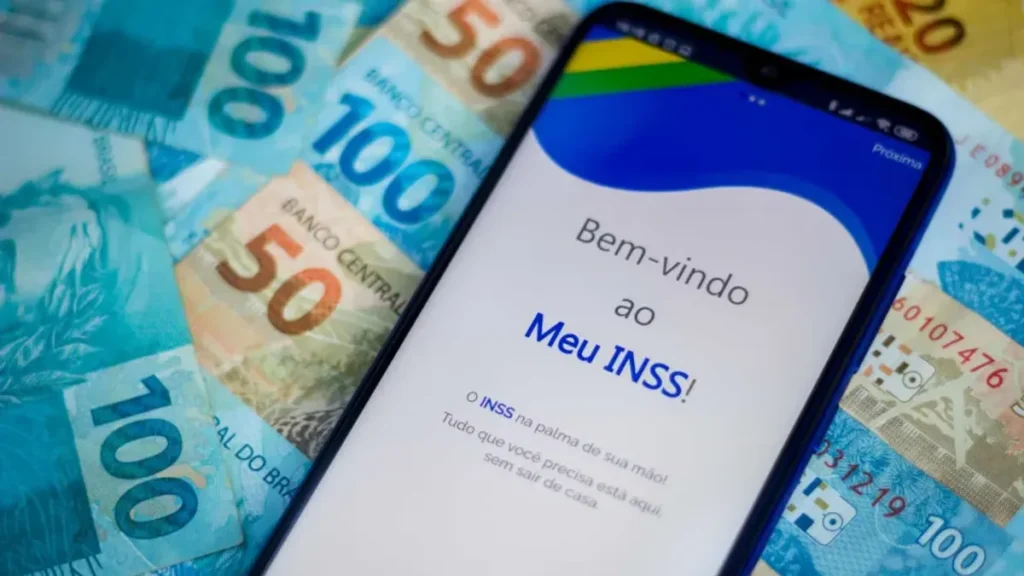 Lei garante pensão especial de R$ 1.621 do INSS a dependentes